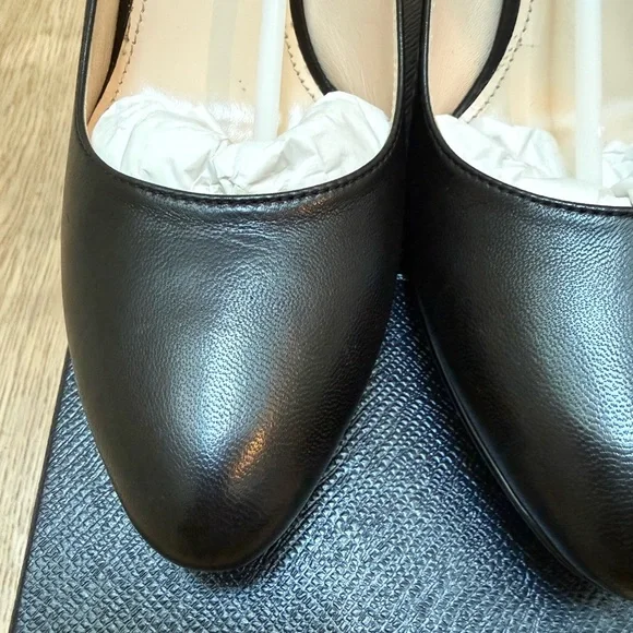 Prada Napa Vernice Nero 1lP268 New With Box Size 40 Authentic!